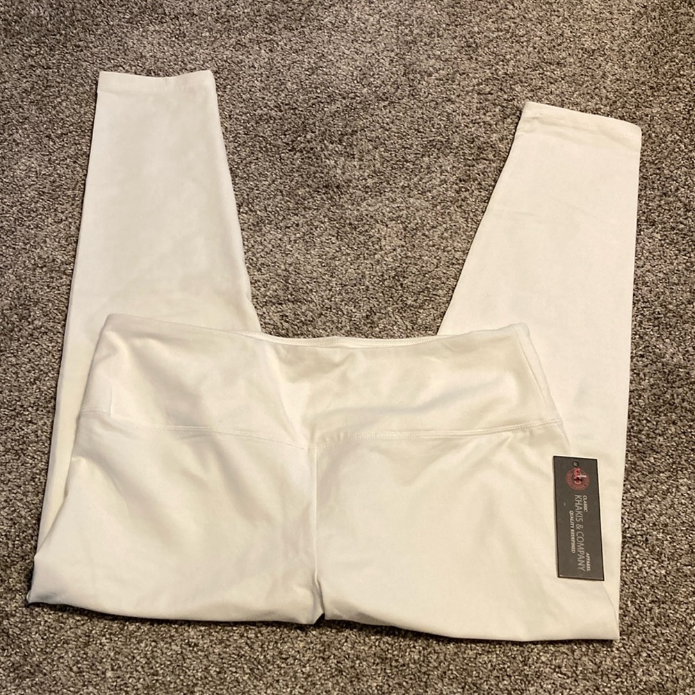 New Khakis & Co Women's White seamless legging